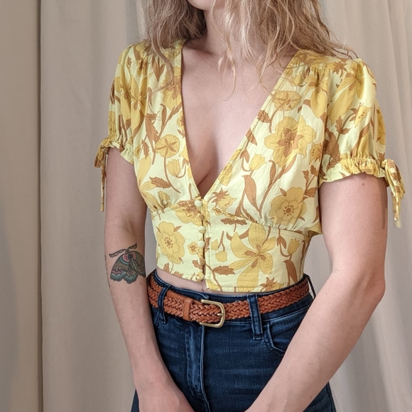 Urban Outfitters 70s Print Peasant Top - Picture 1 of 6